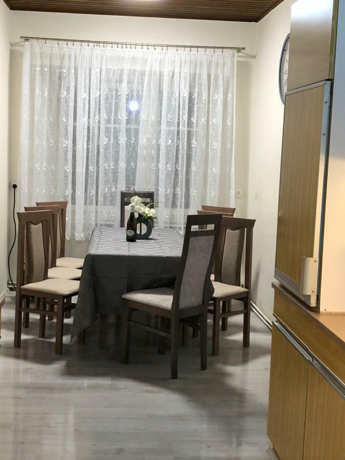 ムーラウWitrich Apartmanアパートメント エクステリア 写真